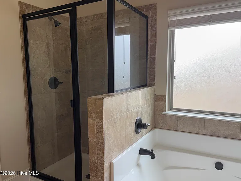 717 Porter Ln — Photo 14
