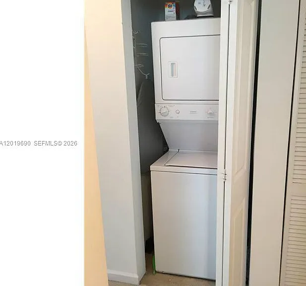 7900 Harbor Island Dr #1010 — Photo 15