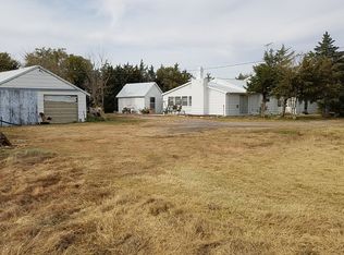 235 X Rd, Palco, KS 67657