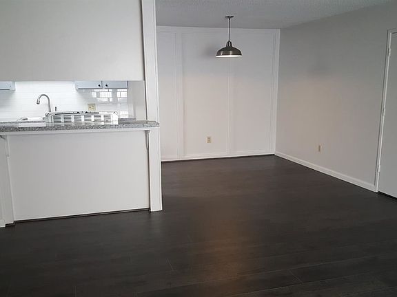 4th image of 4545 Cyclamen Way