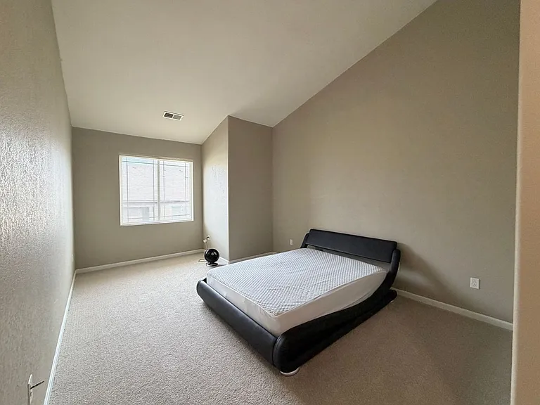 8456 S Hoyt Way #308 — Photo 8