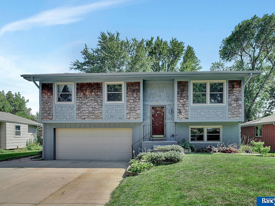 1st image of 4621 Gertie Ave