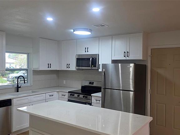 4th image of 4749 AMOY COURT