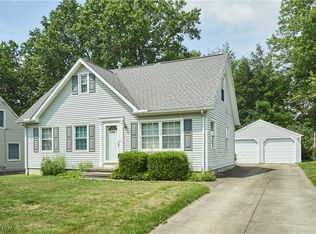 3160 9th St, Cuyahoga Falls, OH