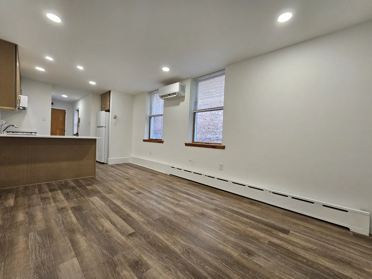 Studio, $1,325 — Photo 2