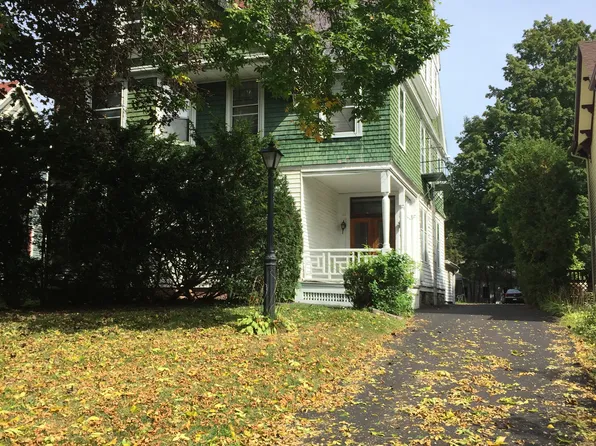 183 Pawling Ave #3, Troy, NY 12180