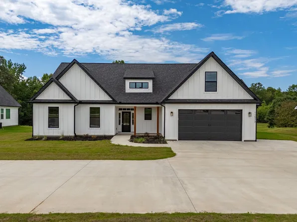 11573 New Cut Rd, Campobello, SC 29322