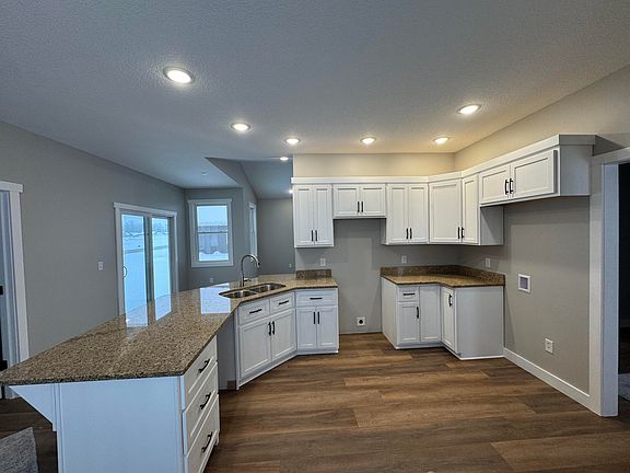 3rd image of 1218 Brittany Dr