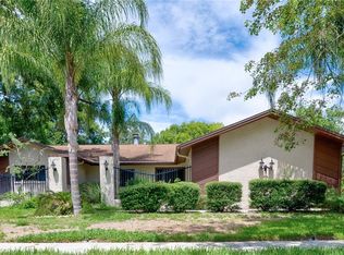 60 Oakwood Ct, Palm Harbor, FL 34683