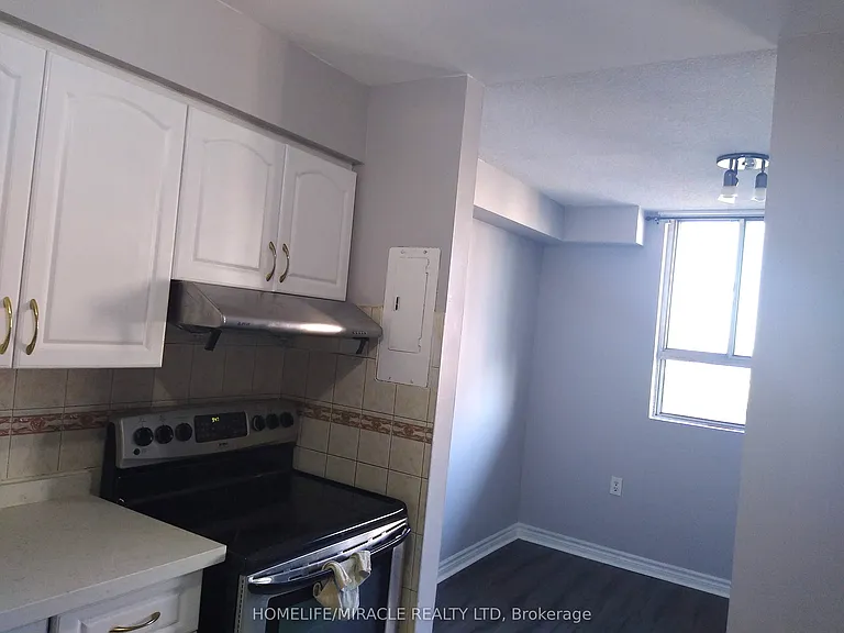 100 Dundalk Dr #916 — Photo 5