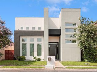 417 W Redbud Ave, McAllen, TX 78504