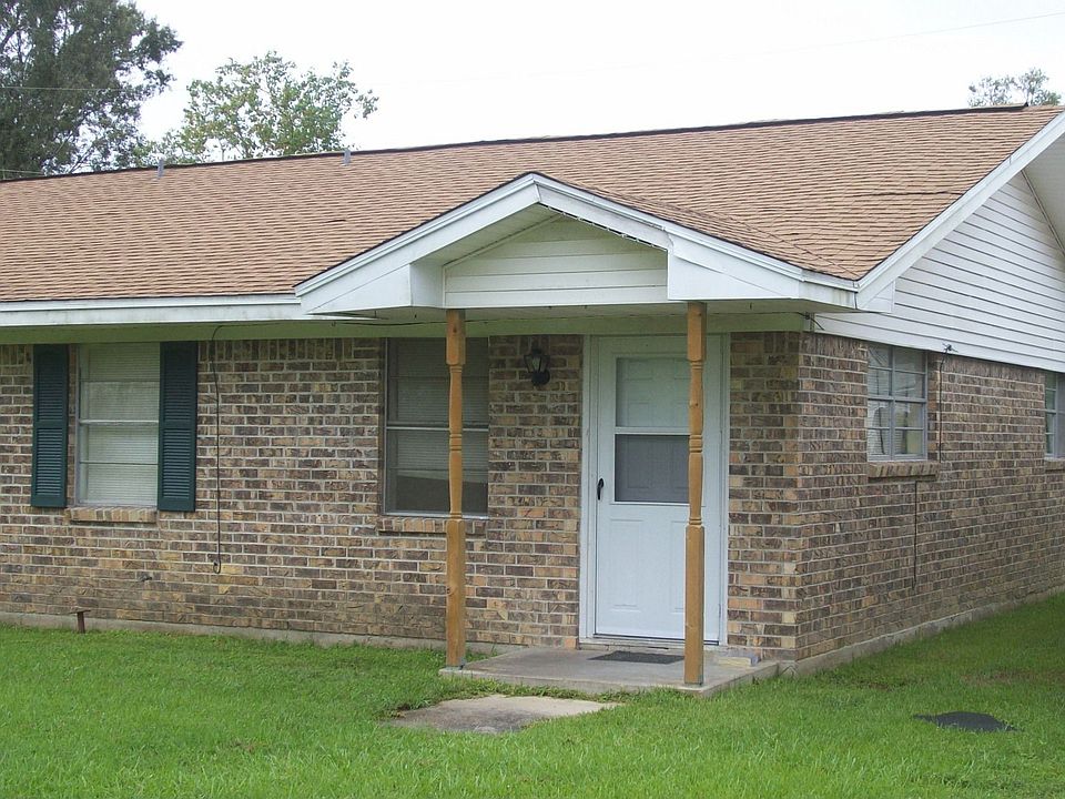 269 Pineburr is the 2nd unit of a 2 unit Duplex