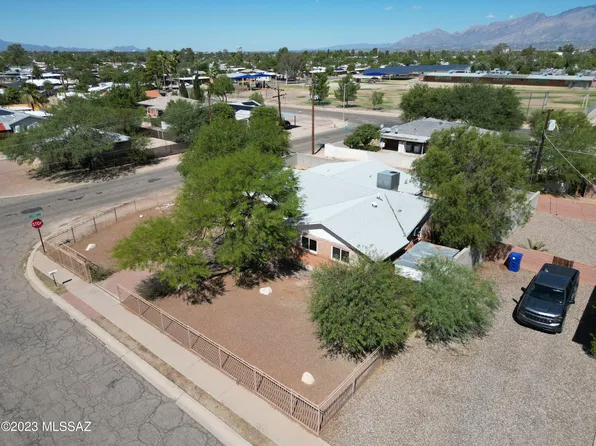 6701 E Calle Cappela, Tucson, AZ 85710