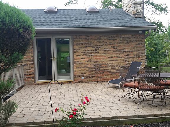 4th image of 729 Aylor Ln