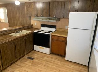 108 Gloria Ln, Seneca, SC 29678