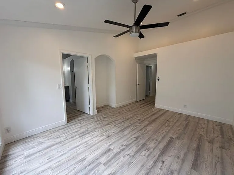 7657 Sanctuary Dr — Photo 9