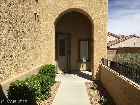 3rd image of 824 Paseo Cerro Pl