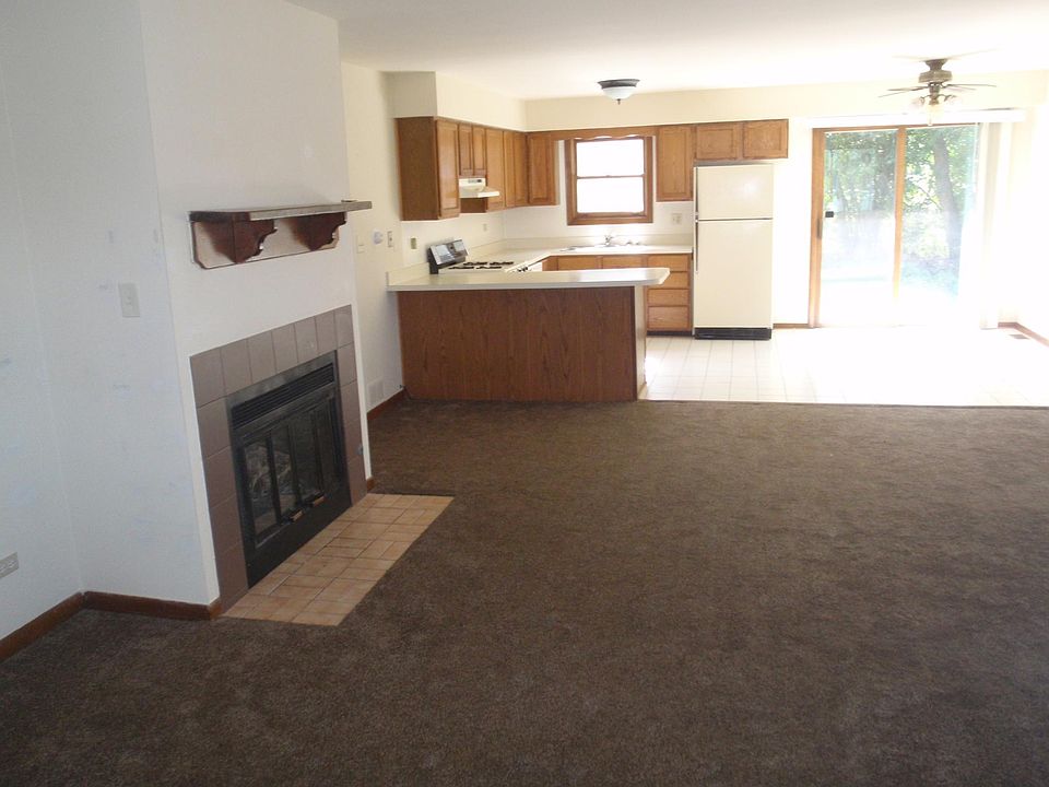 1st image of 615 Rosner Dr