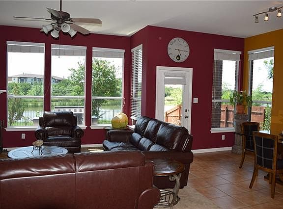 2nd image of 1013 Apache Lake Dr