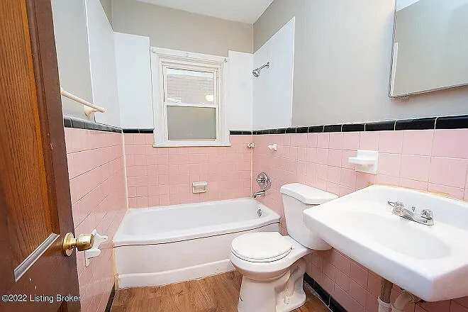 1243 S Brook St #2 — Photo 20
