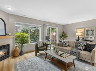 Spring Mountain Lane, Lynnwood, WA 98087