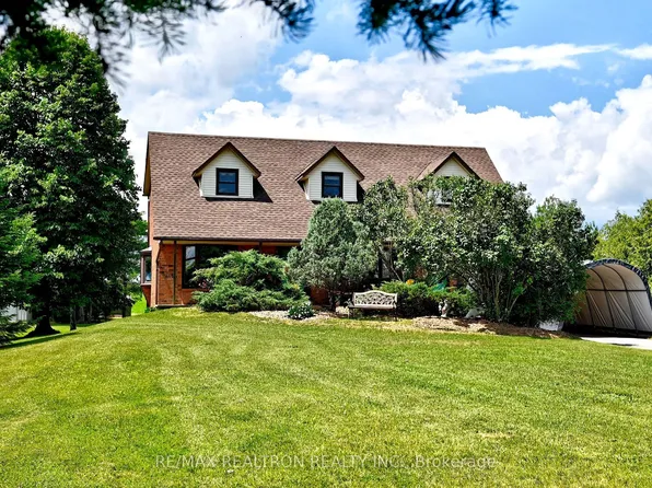 20212 McCowan Rd, East Gwillimbury, ON L0G 1M0