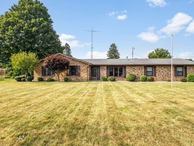 701 Thunderbird Dr, New Carlisle, IN, 46552