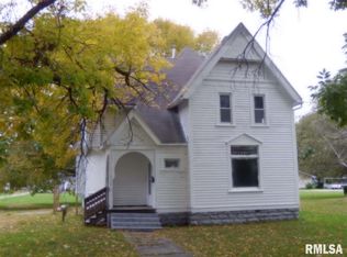 409 N Washington St, Carthage, IL 62321