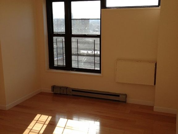 3rd image of 410 St Nicholas Ave APT 13J