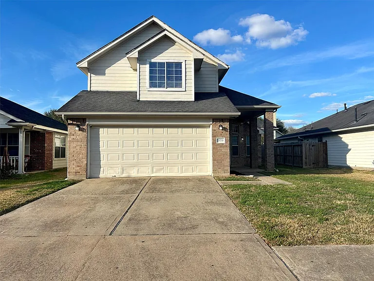 19718 River Pointe Ln — Photo 2