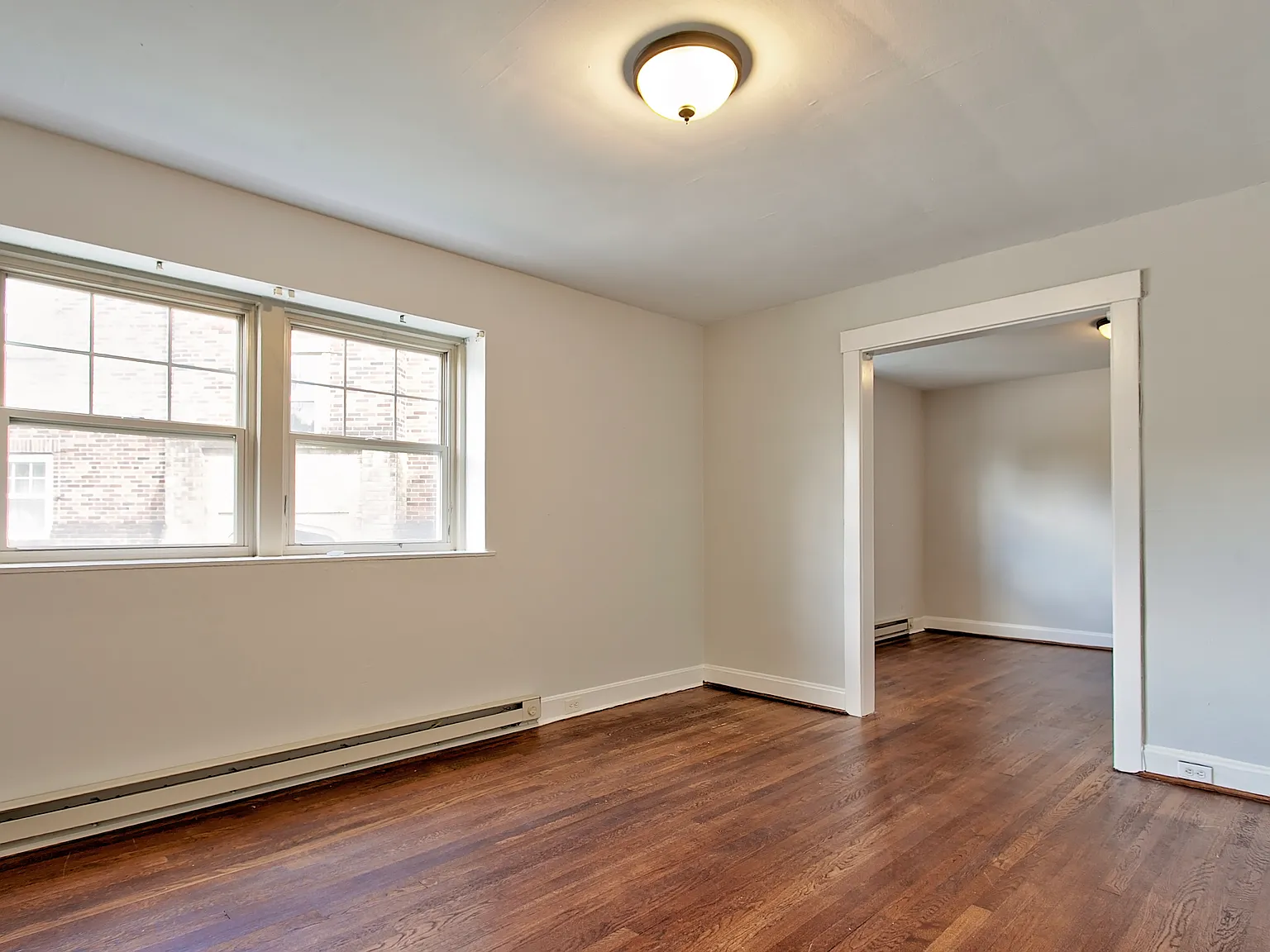 1 bed, 1200 sqft, $1,145 — Photo 3