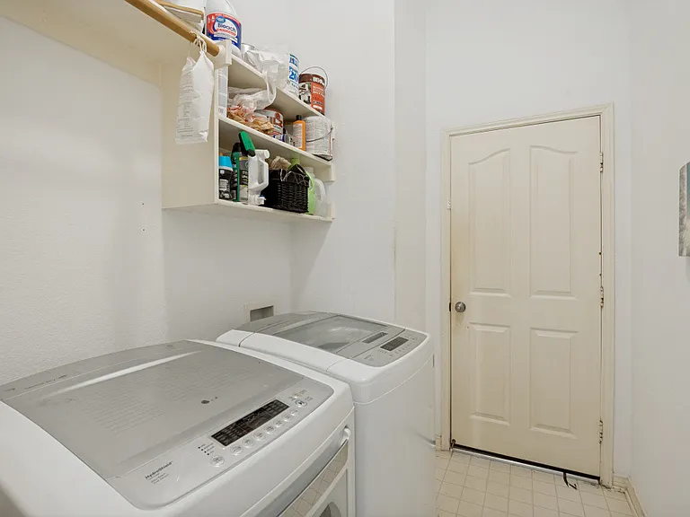 4112 Creek Hollow Way — Photo 18