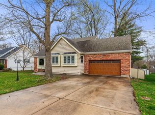 3701 NE Shady Lane Dr, Gladstone, MO 64119