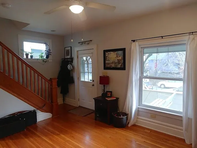 2431 Deming Ave — Photo 4
