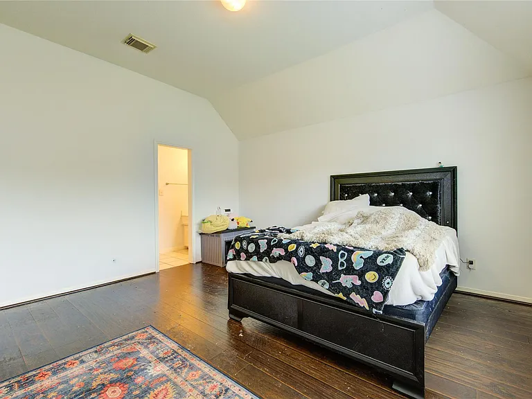 5911 Canyon Brook Ct — Photo 31