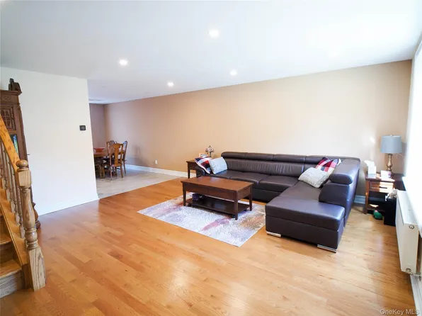6372 76th Street, Middle Village, NY 11379