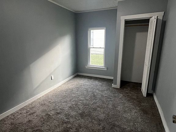 6th image of 1230 Laurel St
