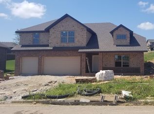 758 E Gallup Hill Rd, Nixa, MO 65714