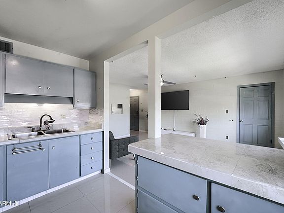 3rd image of 2569 W Berridge Lane #D-222