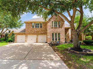 27014 Rockwood Park Ln, Cypress, TX 77433