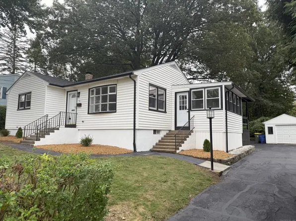 29 Tree Hill Road, Waterbury, CT 06708