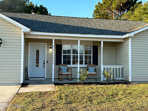 4th image of 167 Glenwood Drive