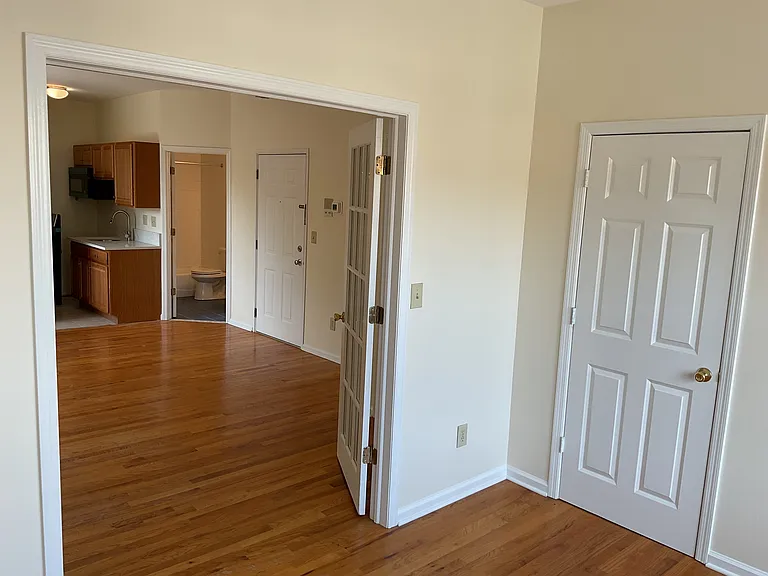 254 Bloomfield Ave #4 — Photo 7