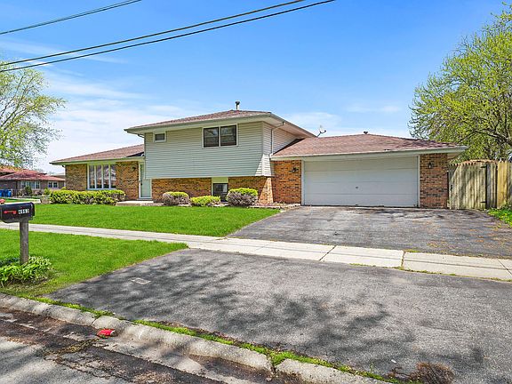 2nd image of 4963 W 135th Pl