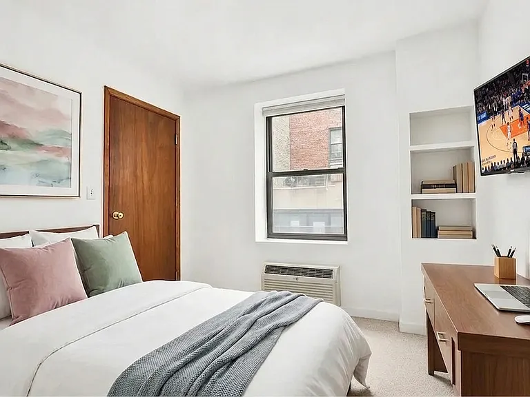 1425 York Ave #5B — Photo 4