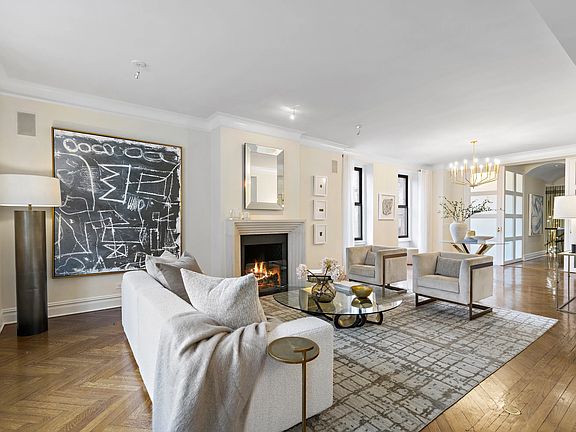 3rd image of 815 Park Ave