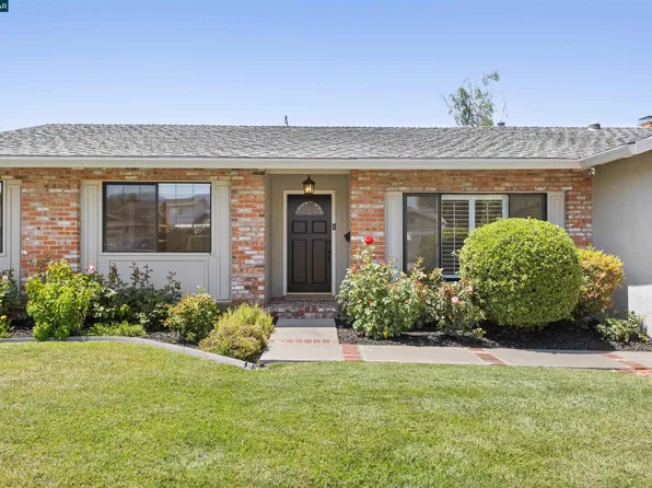 1752 Berrywood Ct, Concord, CA 94521