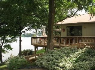 47020 Denton Rd, Van Buren Township, MI 48111