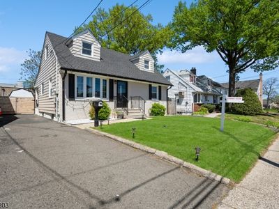 21 13Th Ave, Elmwood Park, NJ, 07407