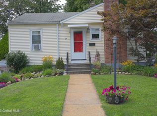 24 Grove Ave, Latham, NY 12110